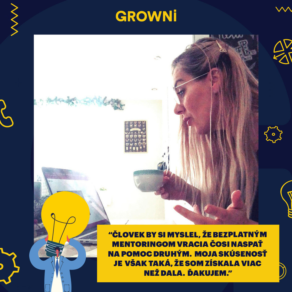 Mentor Lenka počas online mentoringu.