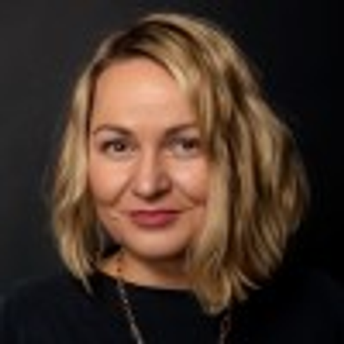 Adela Bölcs