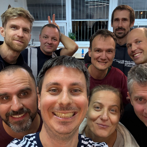 Staň sa improvizátorom – pridaj sa k Tréningu improvizácie v Dúbravke 🎭