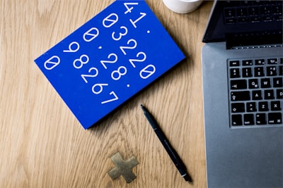 Image for Byte titled 'How do I become a CPA (Chartered or Certified Public Accountant)?  🧮'