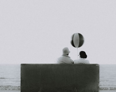Image for Byte titled 'Is a "situationship" right for me?'