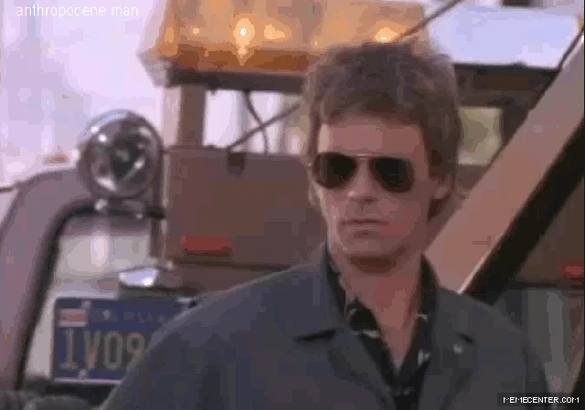 Richard Dean Anderson as MacGyver taking off endless sunglasses. MacGyver (1985-1992)