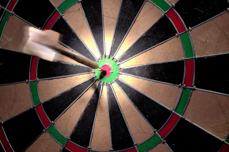 dart on target