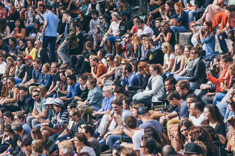 A crowd of spectators at an amphiteatre.