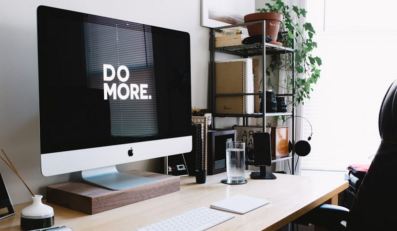 Desktop space for one way interview