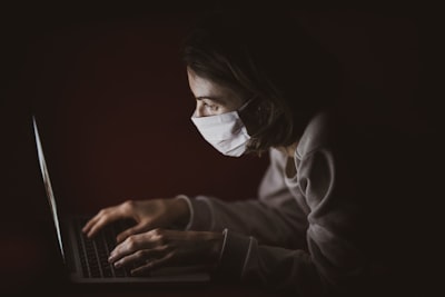 Image for Byte titled 'Need help keeping track of your medical condition?⚕️Create a health journal in 4 steps 📓'