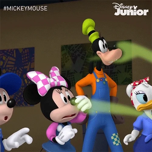 Mickey Mouse family fainting from an awful smell