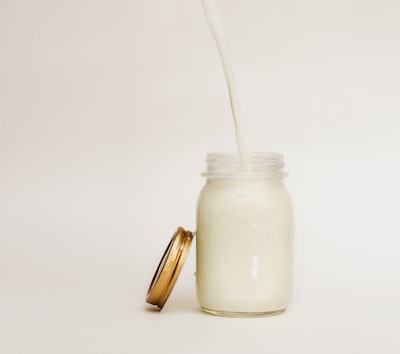 Image for Byte titled 'What kind of milk should I drink?'