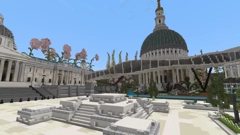 Minecraft replicas of historic locations 