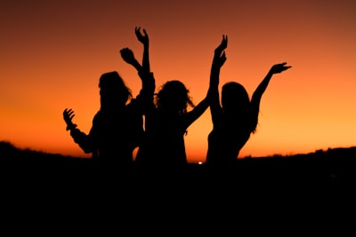 Image for Byte titled '4 successful ways to negotiate with multiple parties'