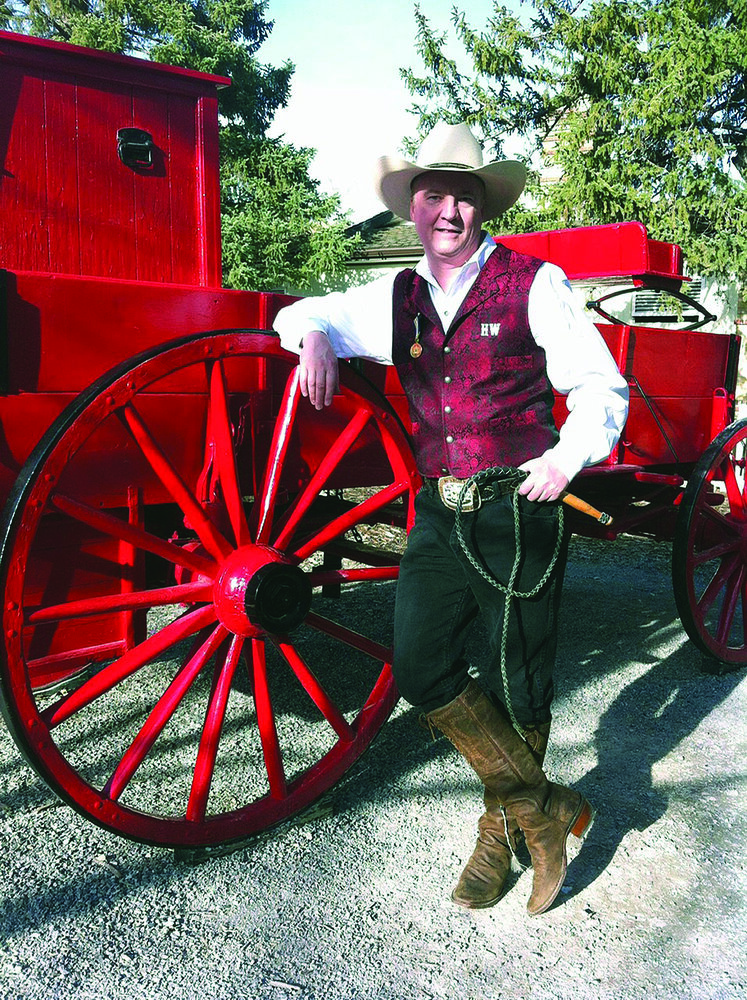 Cette année, Rob Lennard, historien et directeur de l’éducation et de la sensibilisation au Ranch historique de la vallée de la Bow, participera pour la 50e fois au Stampede de Calgary. Crédit : Courtoisie