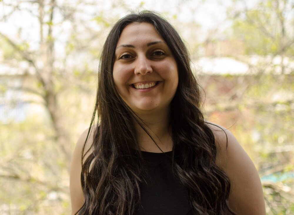 «Au lieu de seulement parler des changements climatiques de manière très neutre et scientifique, c’est bien de créer un espace où on peut dialoguer avec les jeunes», dit Nessa Ghassemi-Bakhtiari. Crédit : Courtoisie