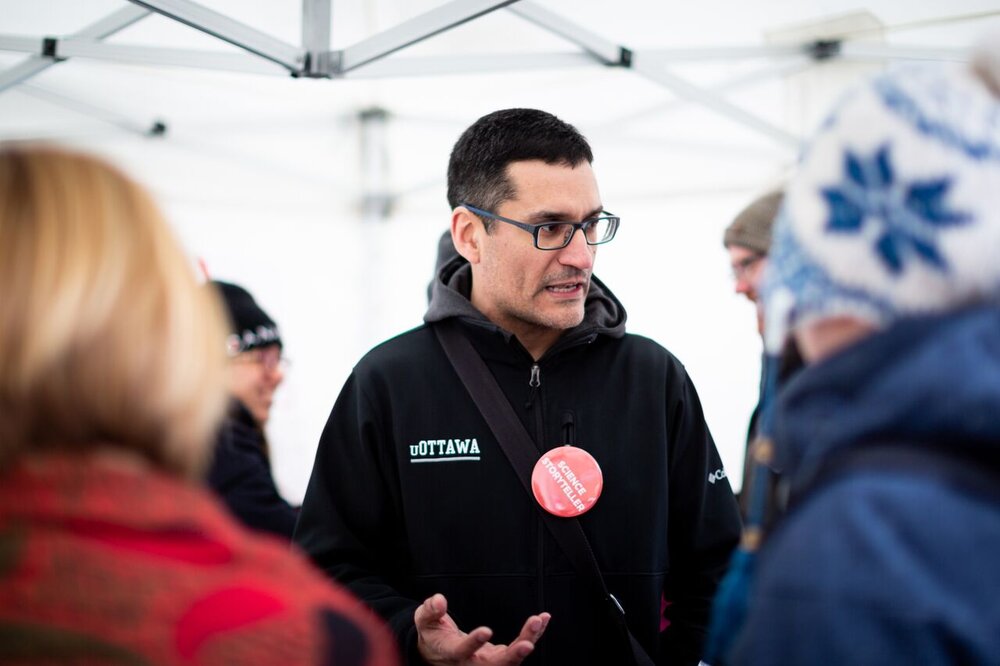 Giuliano Reis est professeur à la Faculté d’éducation de l’Université d’Ottawa. Crédit : Courtoisie