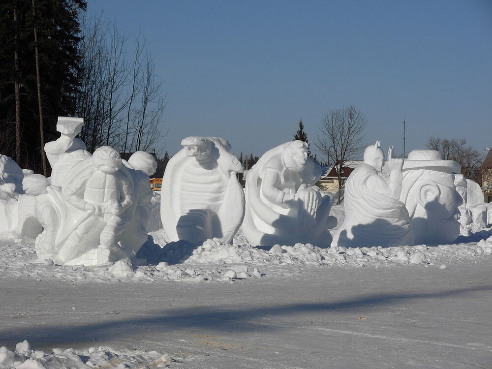 Les sculptures de neige sont une composante importante du Carnaval de St-Isidore. Crédit : Wikimedia Commons, Share Alike 3.0, 2009