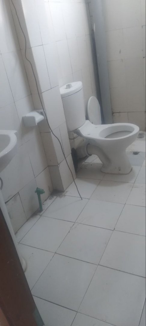 Condominium for rent | 40/60 thumbnail 4