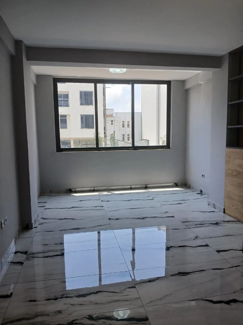 2 Bedroom Apartment in Semit