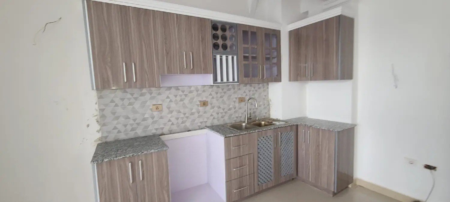 2 Bedrooms Apartment in Addis Ababa, Figa Area thumbnail 3