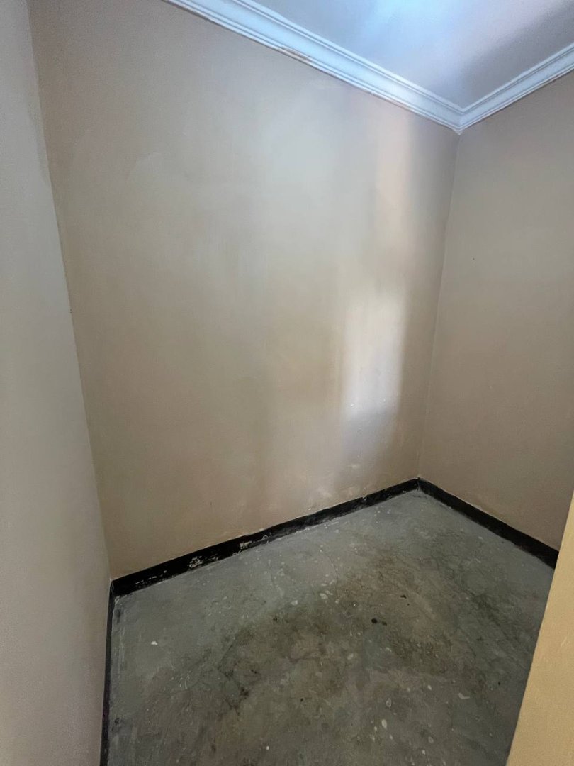 1 Bedroom for rent with shared bathroom in Bole Bulbula
