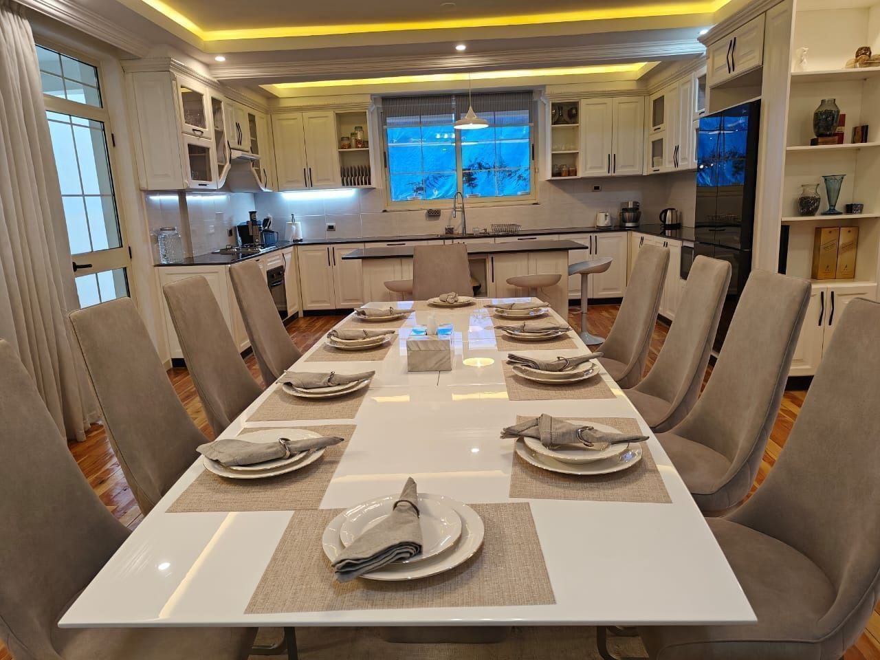Modern G+2, 5 Bedroom Apartment For Rent in Ayat thumbnail 2