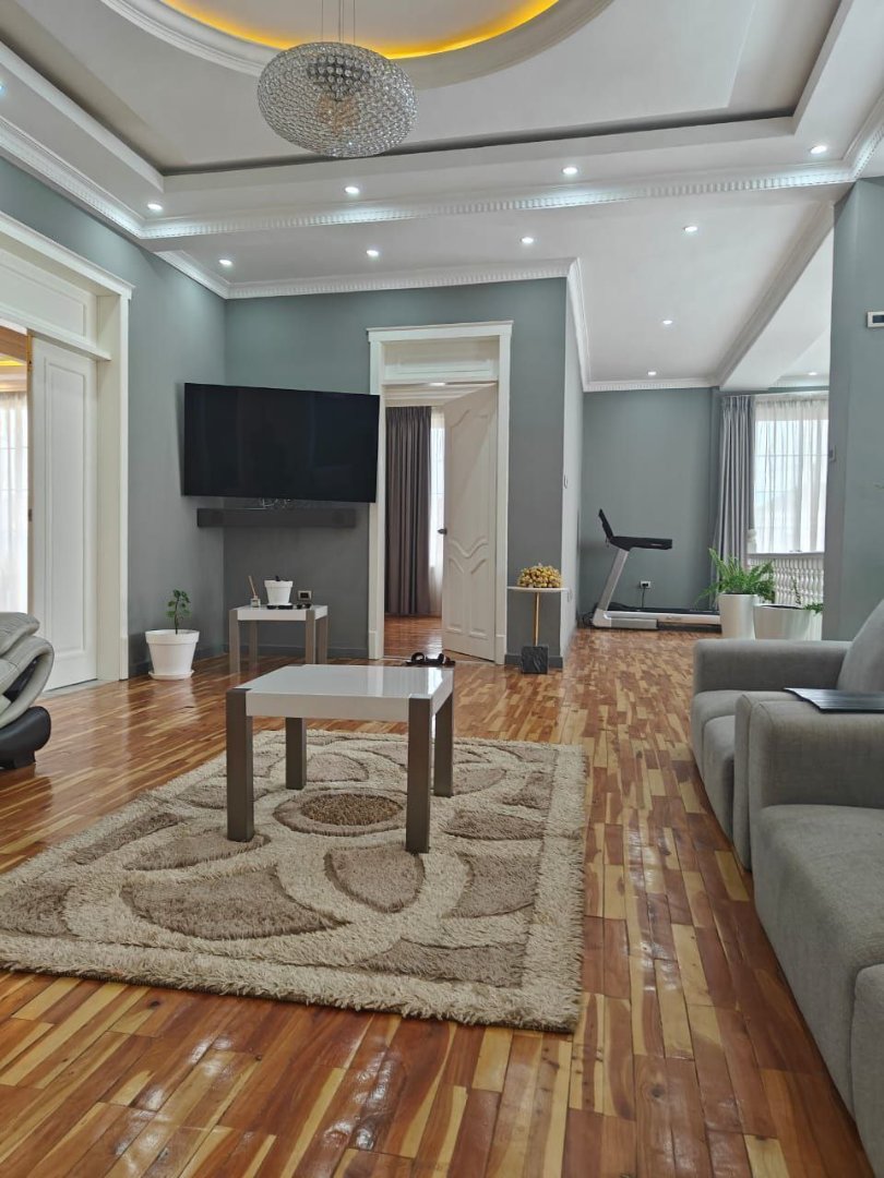 Modern G+2, 5 Bedroom Apartment For Rent in Ayat thumbnail 4
