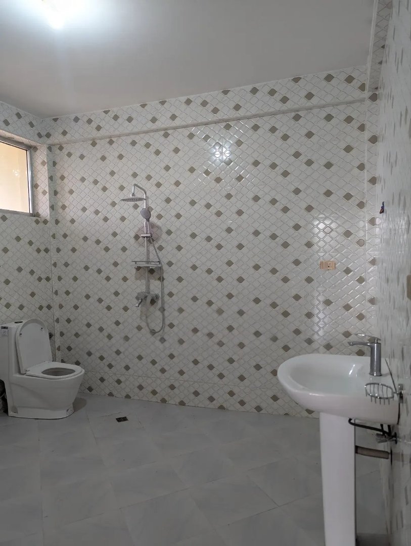 2 Bedroom House in Yeka For Rent