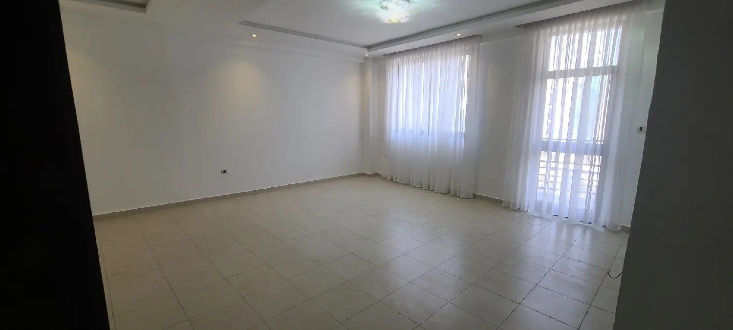 1bedroom Apartment in አድስ አበባ, Bole for rent thumbnail 3