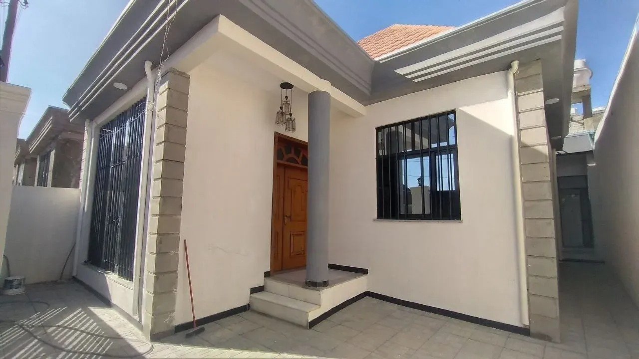 2bedroom Villa in ጣፎ, Yeka for rent thumbnail 4