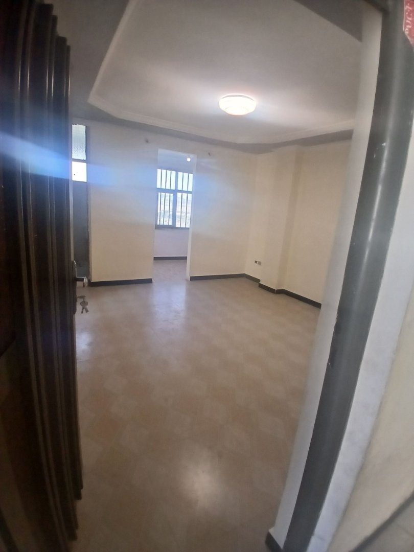 Condominiums thumbnail 4