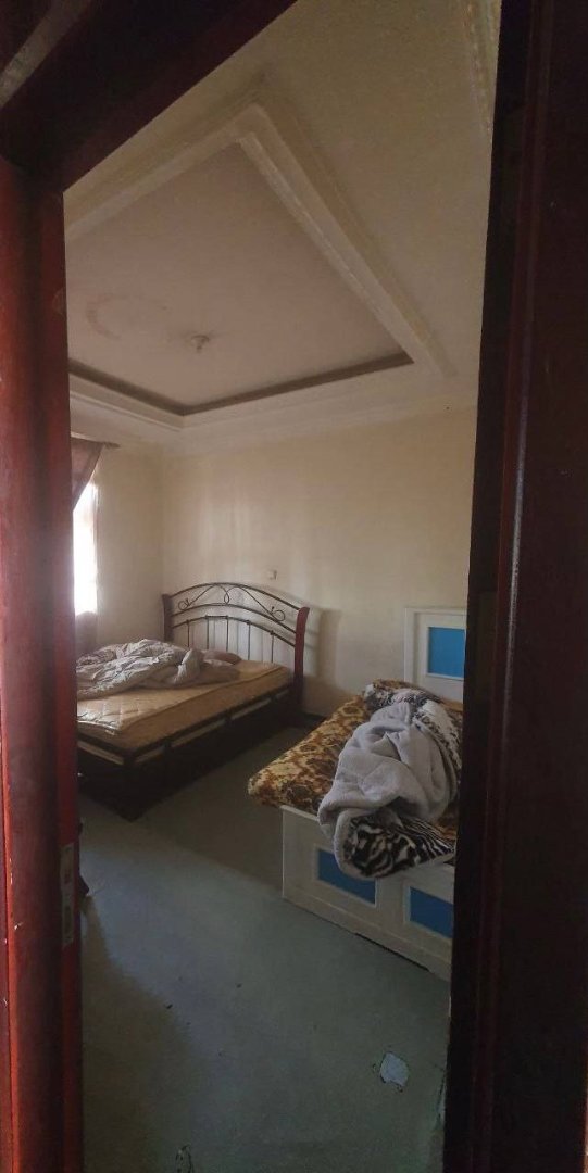 Condominium thumbnail 3