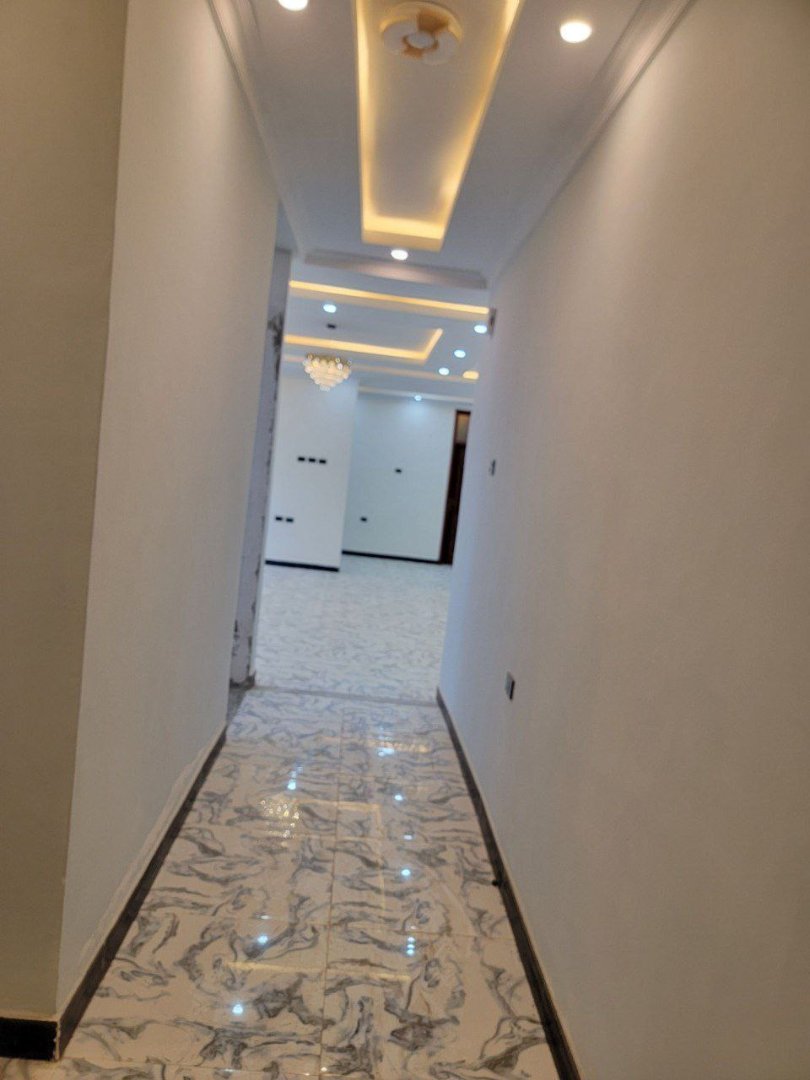 Condominium thumbnail 2