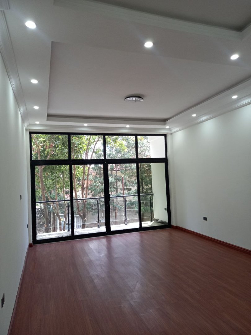 G+2 8 bedroom house at bole bulbula  thumbnail 6