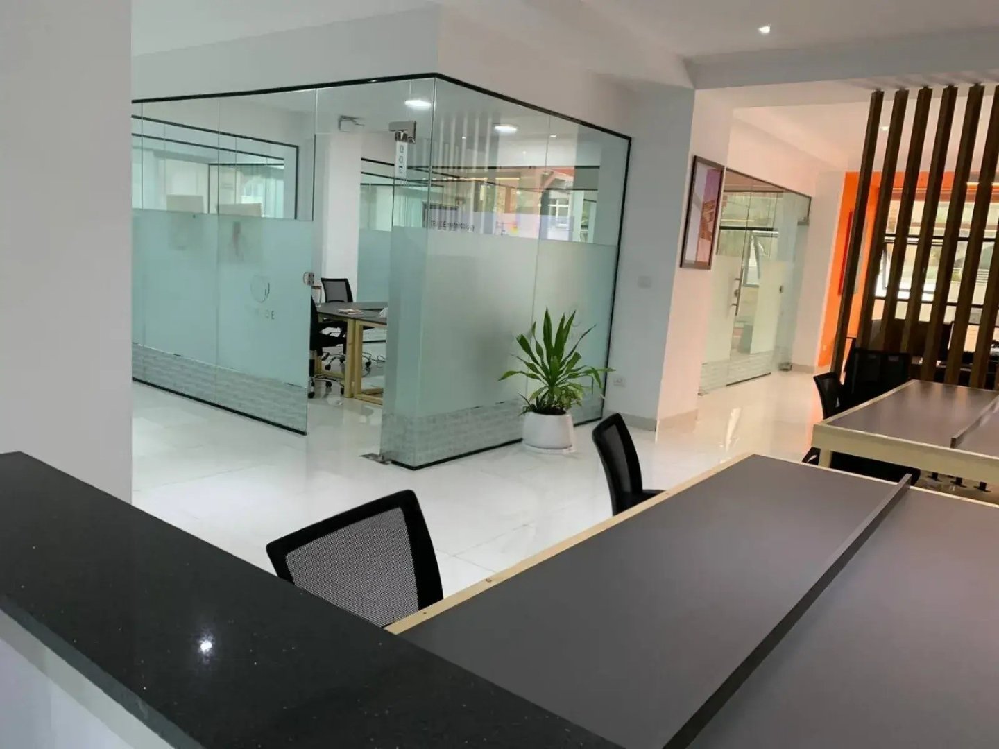 Furnished Office Space For Rent