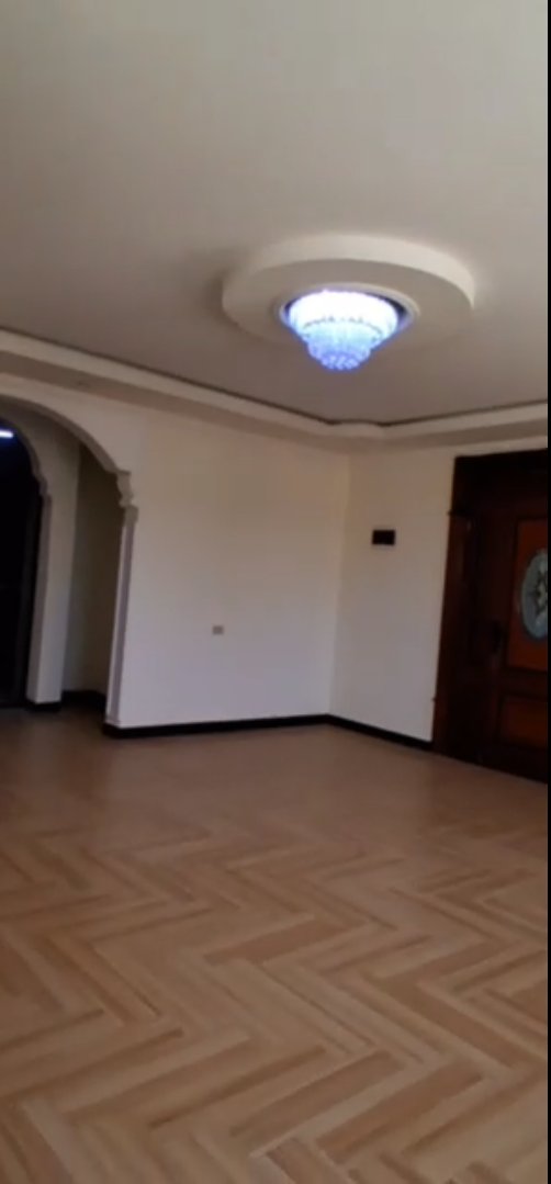 3 bedroom apartment thumbnail 2