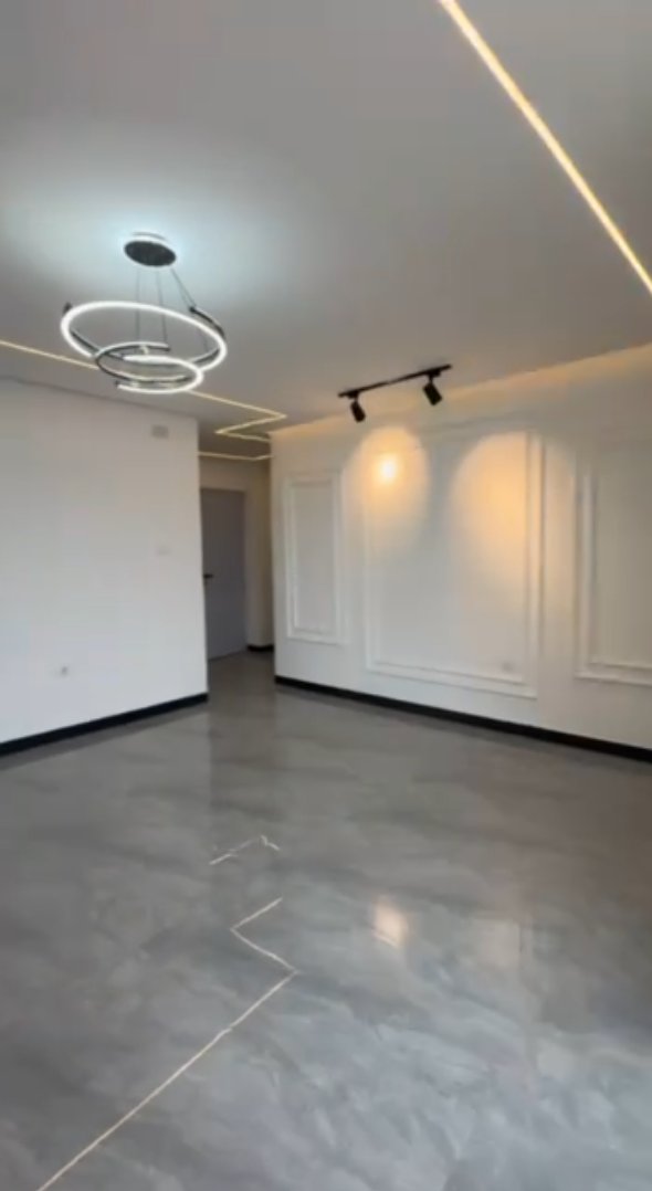 3 bedroom apartment thumbnail 2