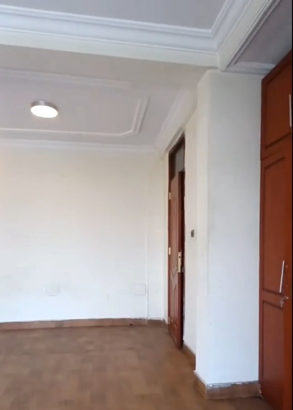 Studio housein Gerji Imperial thumbnail 3