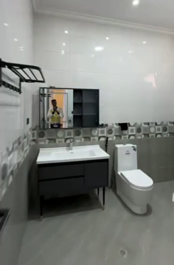 Full compound villa thumbnail 8