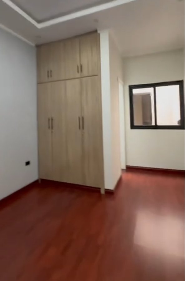 Full compound villa thumbnail 11