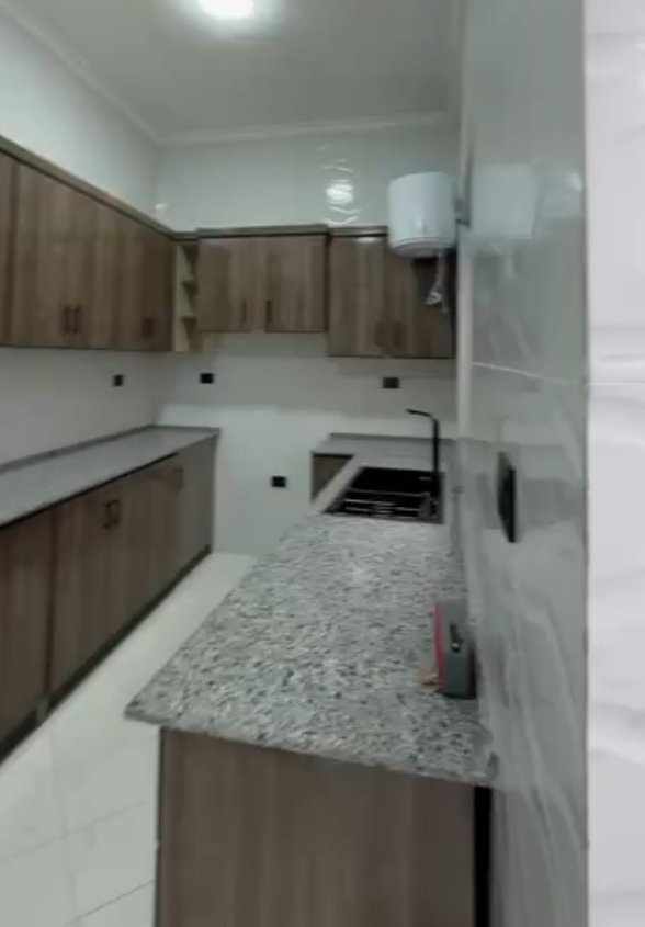 Full compound villa thumbnail 16