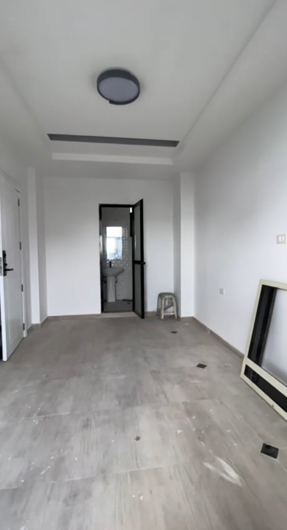 Studio house in 22 thumbnail 2