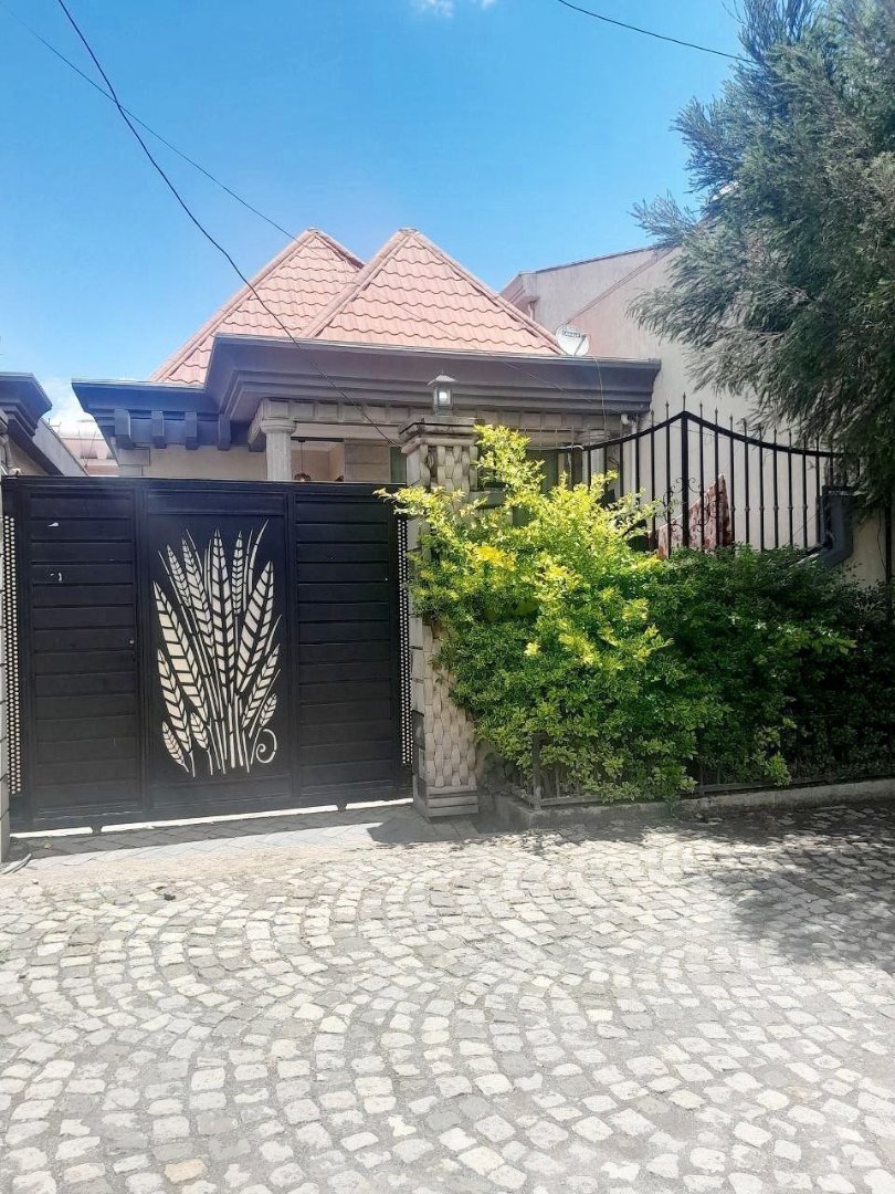 Villa house for sale in Summit thumbnail 4