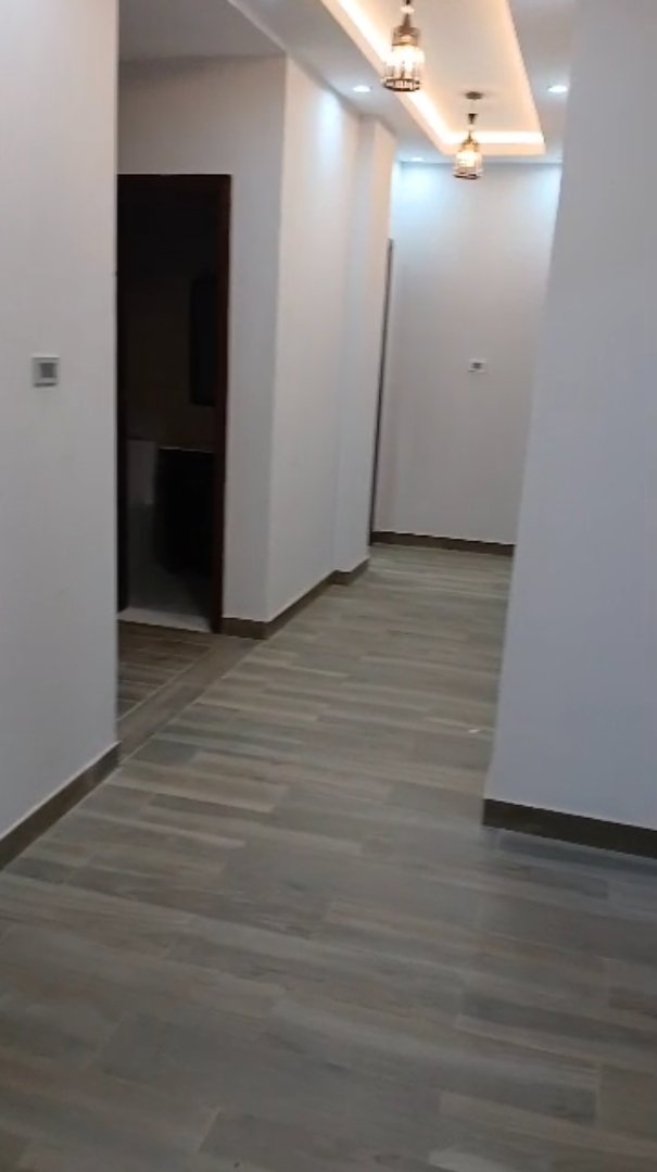 3 bedroom apartment  thumbnail 3