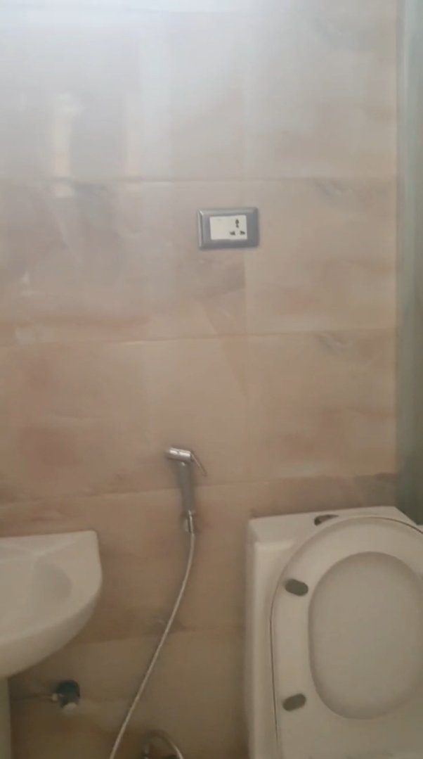 Studio apartment in Hayat  thumbnail 2