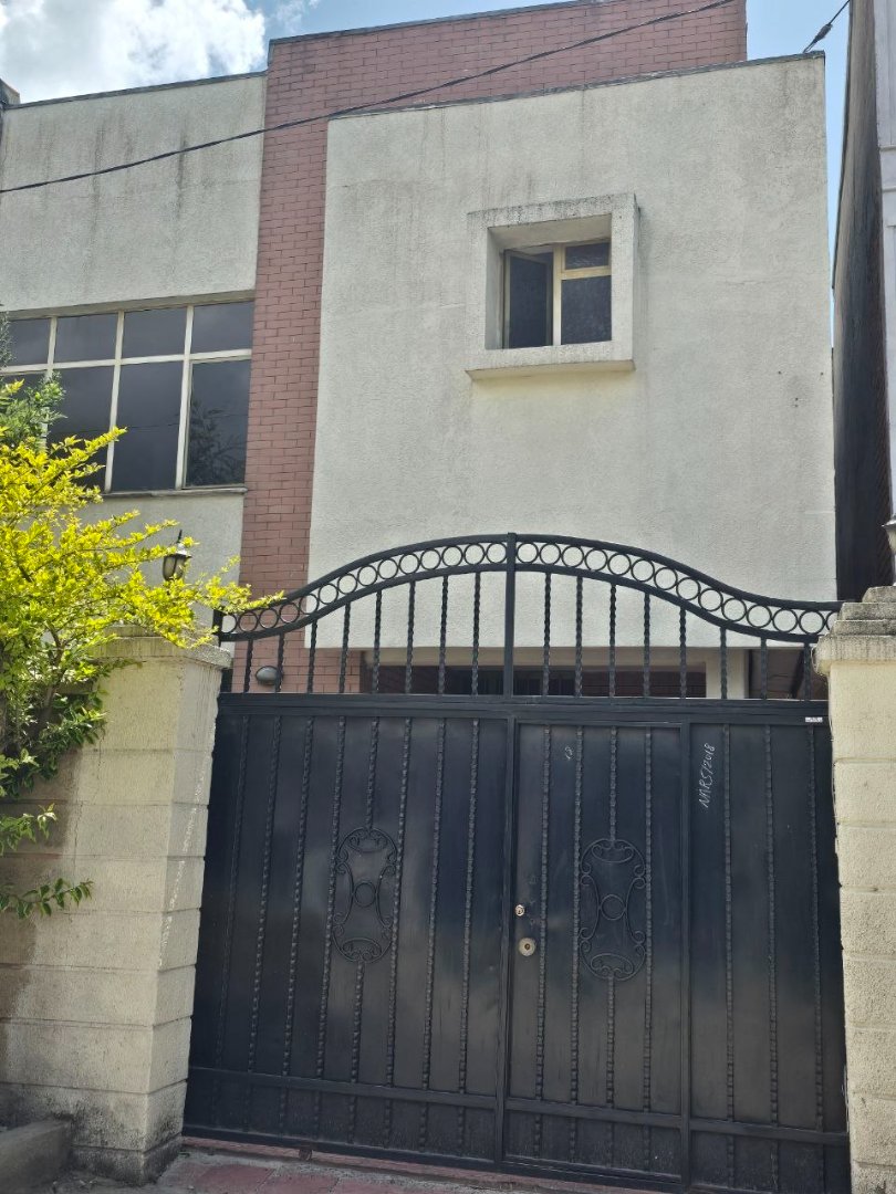 G+1 house for sale in Summit Area