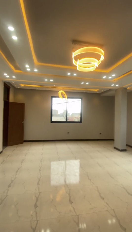 Spacious 5 bedroom apartment on the 2nd floor in Ayat 49 Area thumbnail 2