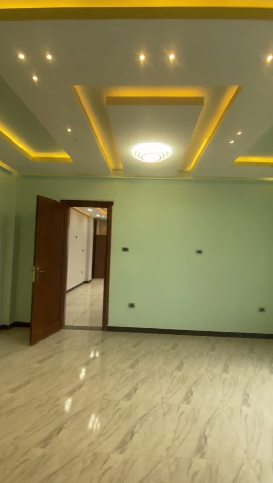 Spacious 5 bedroom apartment on the 2nd floor in Ayat 49 Area thumbnail 4