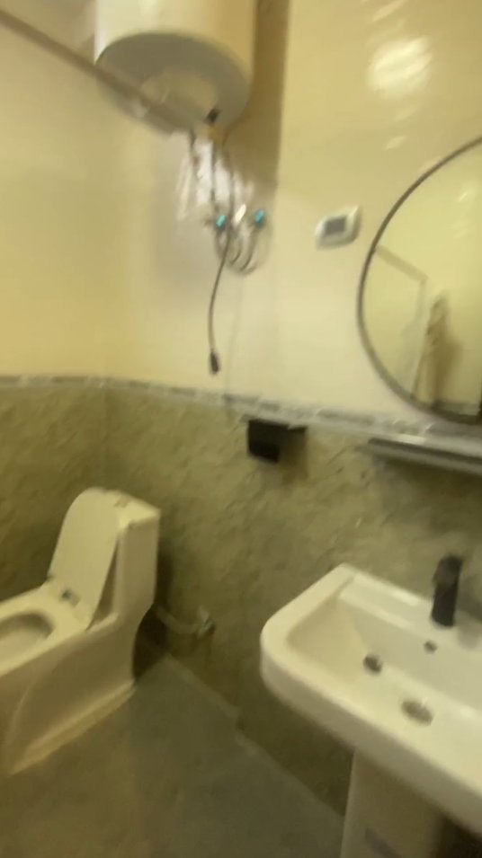 Spacious 5 bedroom apartment on the 2nd floor in Ayat 49 Area thumbnail 9