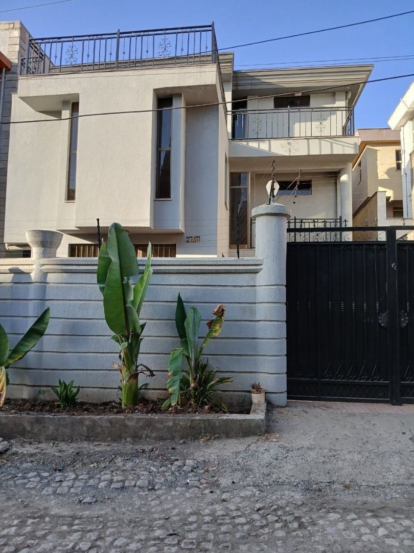 Luxury house for sale in CMC Area