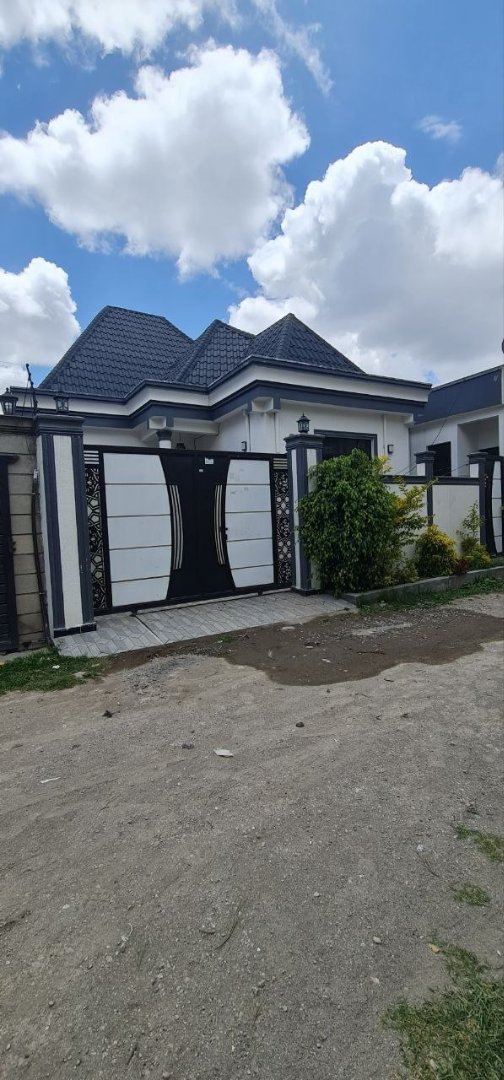 Villa house for sale in Ayat Area, 