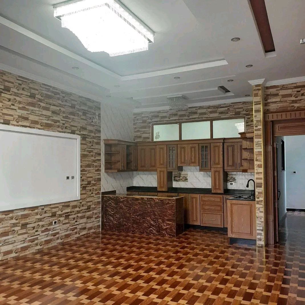 Modern villa house for urgent sale in Summit Area, 250 sqm.