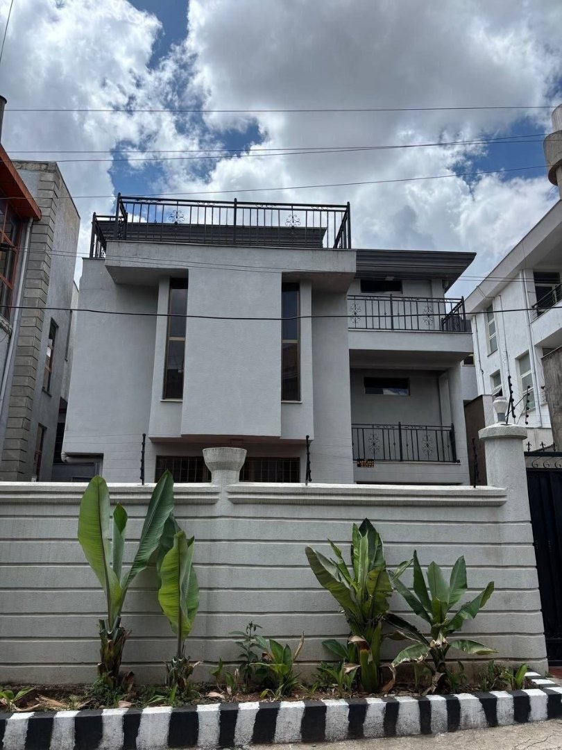 2 bedroom apartment for rent on the 5th floor in CMC Wesen Area